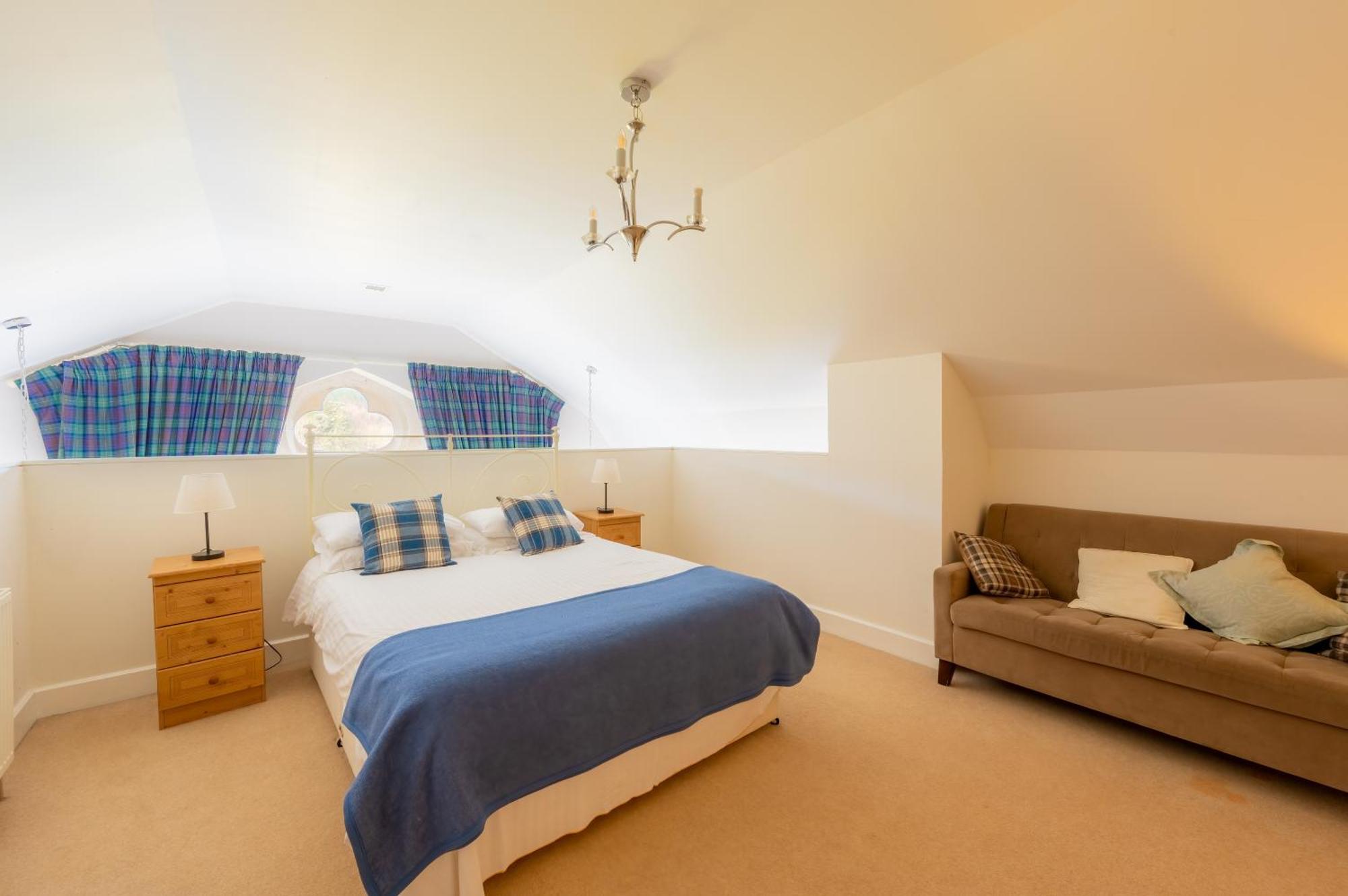 The Caledonian 3 Bedroom Self Catering Apartment In Historic Abbey Fort Augustus Zewnętrze zdjęcie