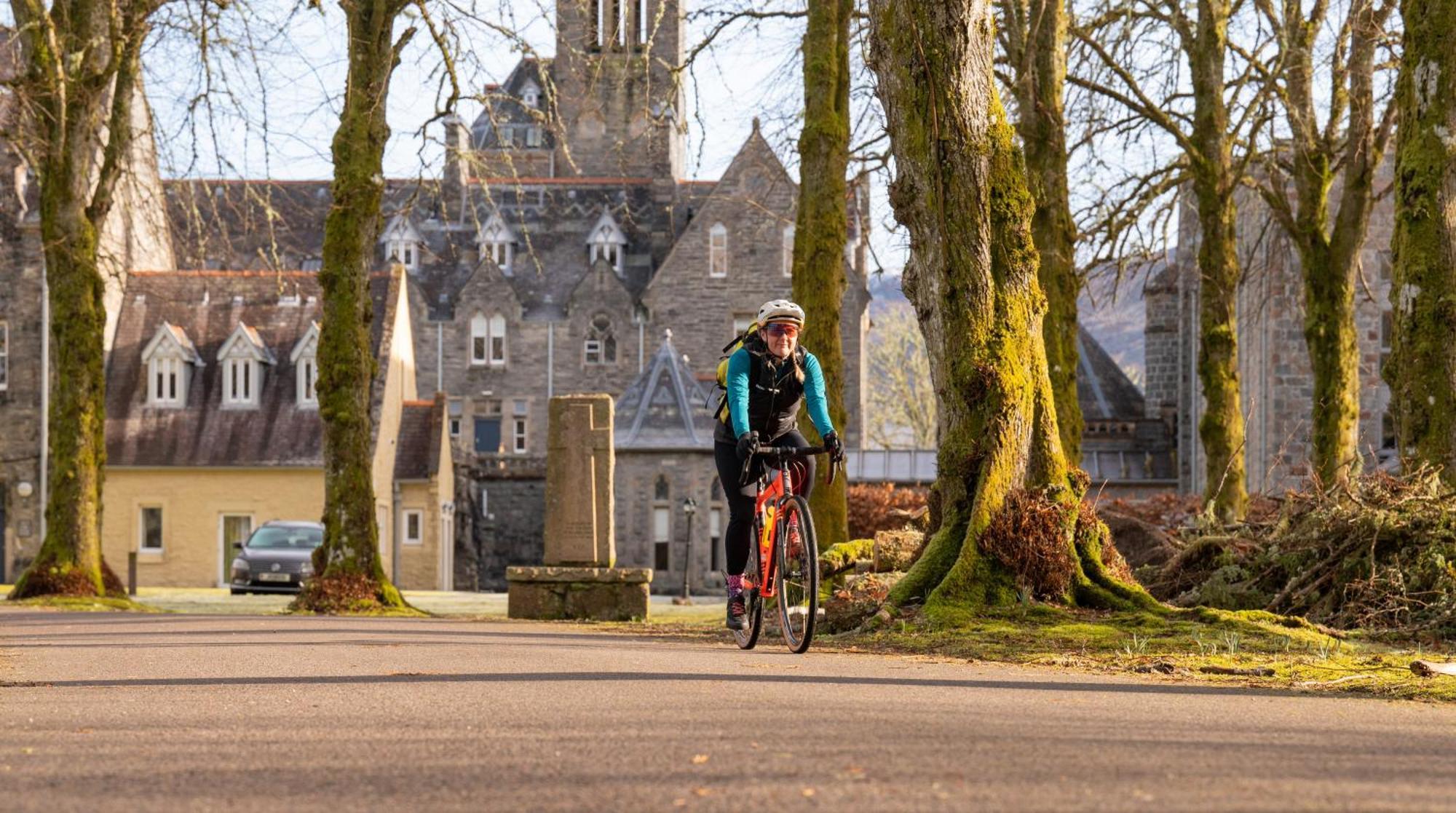 The Caledonian 3 Bedroom Self Catering Apartment In Historic Abbey Fort Augustus Zewnętrze zdjęcie